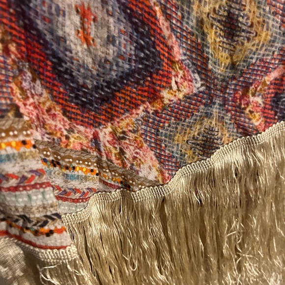 Luxury 100%silk Mucho Gusto Sleeveless Vest - Picture 4 of 9